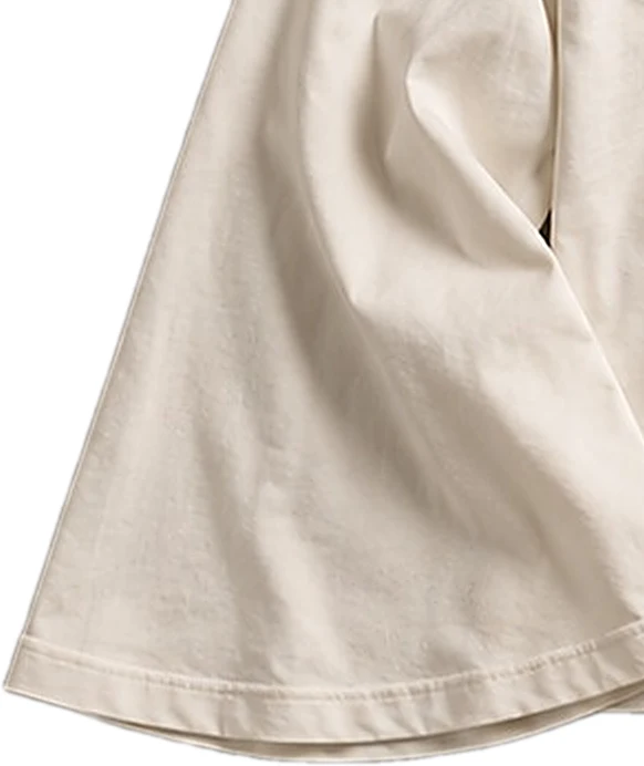 Detalle de la manga campana del long sleeve perla